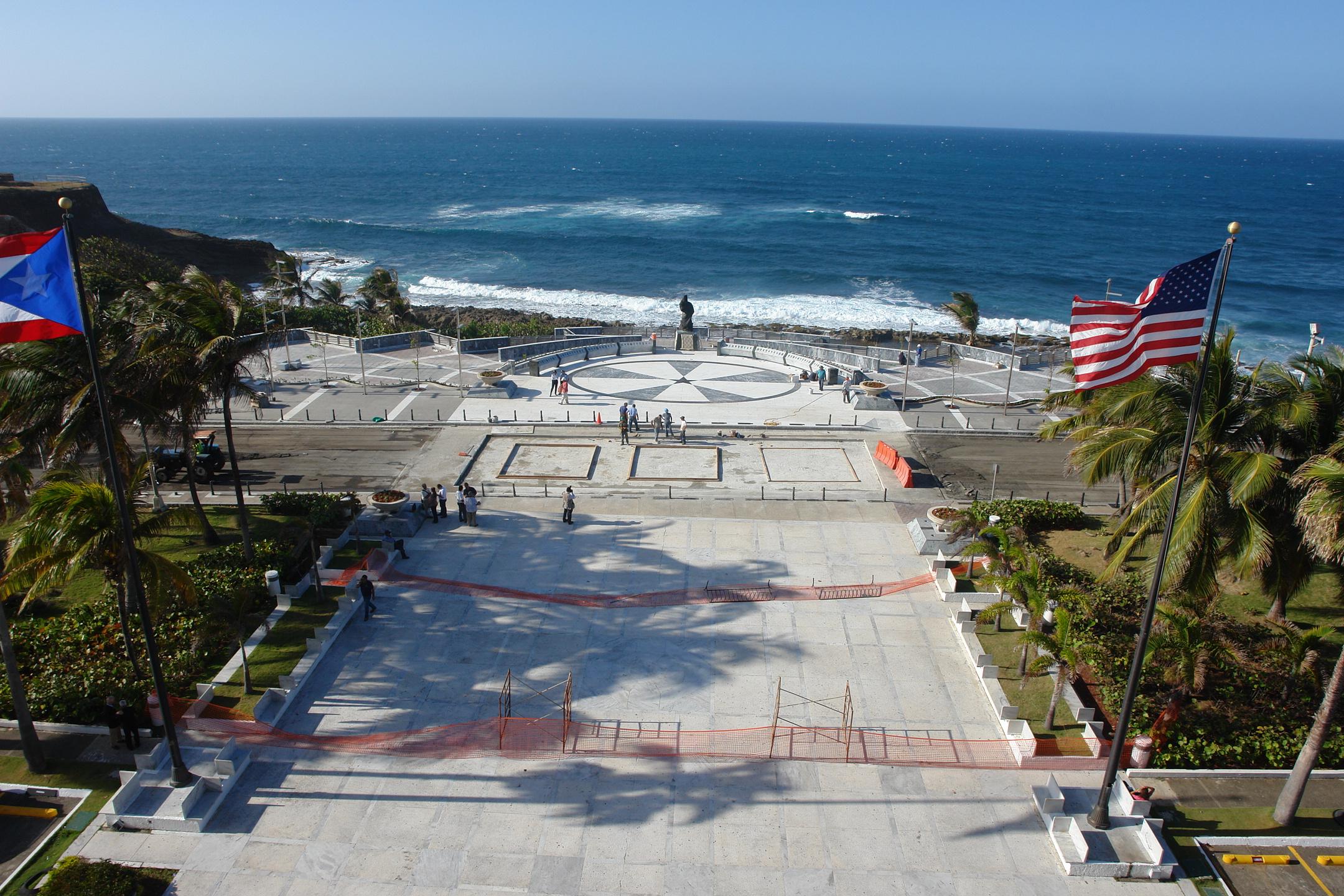 Capitolio de Puerto Rico - San Juan (Puerta de Tierra) - 2011 00127
